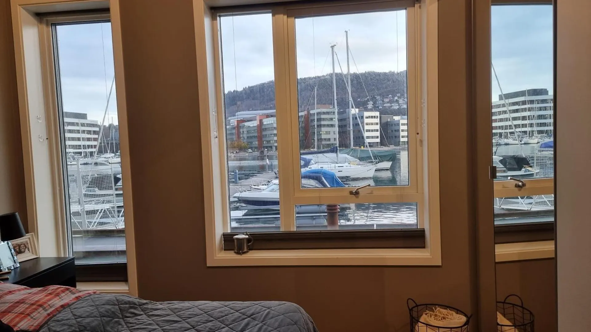 Byleilighet I Sjokanten M Terrasse Bergen Apartamento
